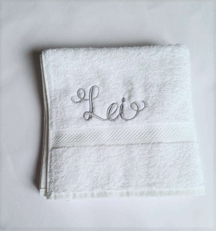 Coppia asciugamani bordatura di stoffa e ricamo personalizzabili