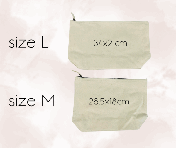 Pochette con nome e scritta colorata MAESTRA,  idea regalo fine anno Natale maestri insegnanti, pensiero personalizzato - immagine 6