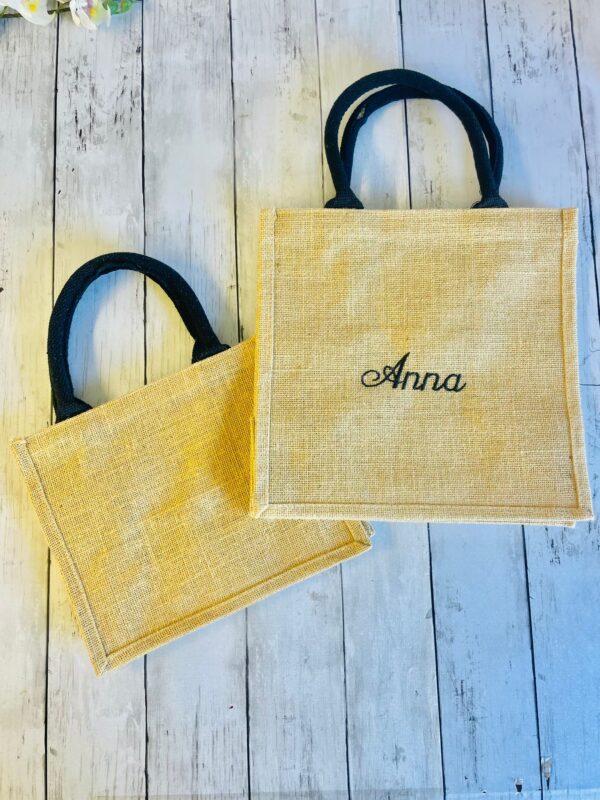 Borsa mare in Juta Personalizzata con Nome Ricamato – Regalo Originale per Donna, Maestra o Amica