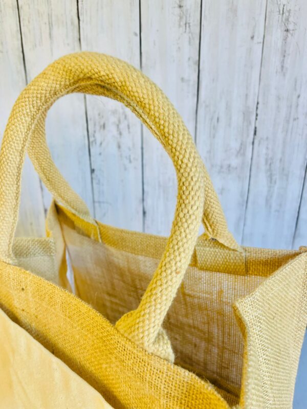 Shopper in Juta Personalizzata con Nome Ricamato – Borsa mare Multiuso con Tasca in Cotone, Idea Regalo Originale per Donna, Maestra o Amica - immagine 6