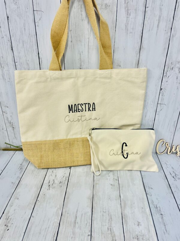 Borsellino elegante con Nome e iniziale Ricamato, Idea Regalo per maestre, damigelle, gruppi di amici, pochette ricamata in colore a scelta - immagine 5